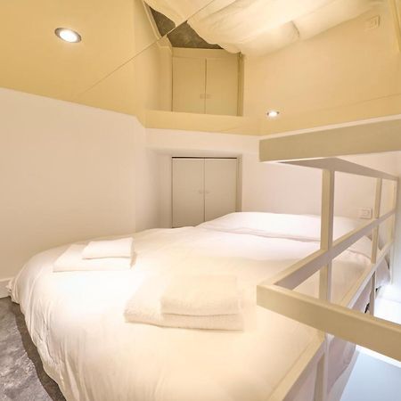 Amazing Studio 2P - Place Saint Georges/ Martyrs Paris Bagian luar foto